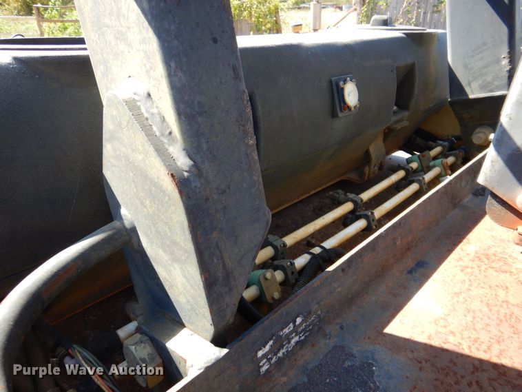 image for item DQ1881 2004 Ingersoll Rand DD-70HF  double drum roller