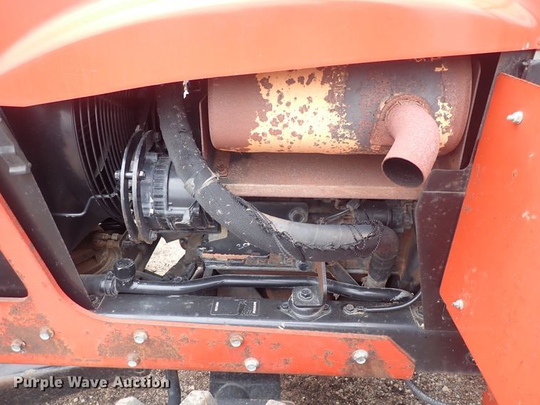 image for item DQ4885 2006 Ditch Witch RT40  trencher