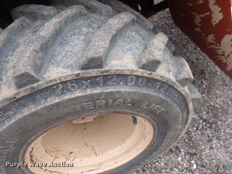 image for item DQ4885 2006 Ditch Witch RT40  trencher