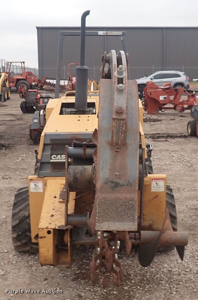 image for item DQ4886 1997 Case 360  trencher