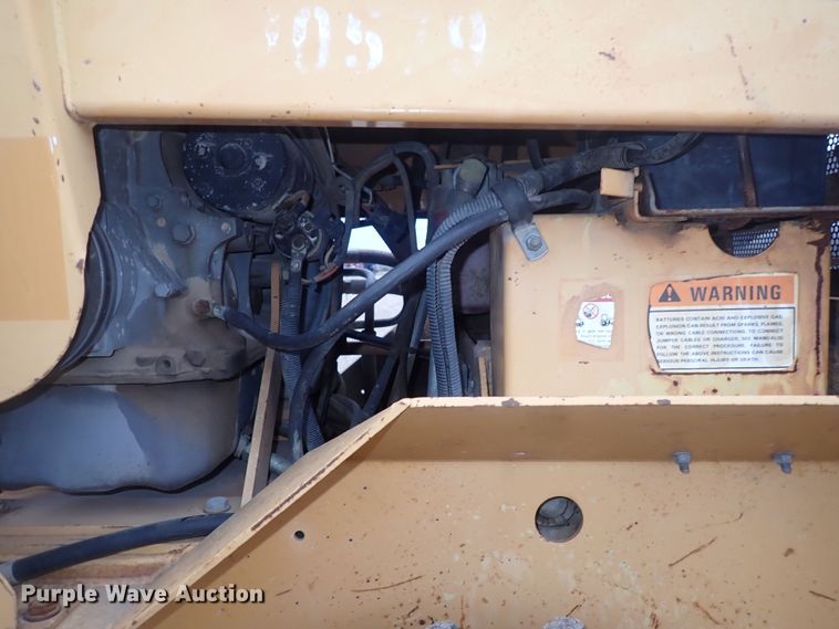 image for item DQ4886 1997 Case 360  trencher