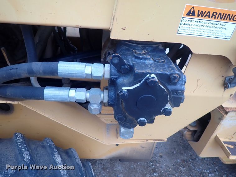 image for item DQ4886 1997 Case 360  trencher