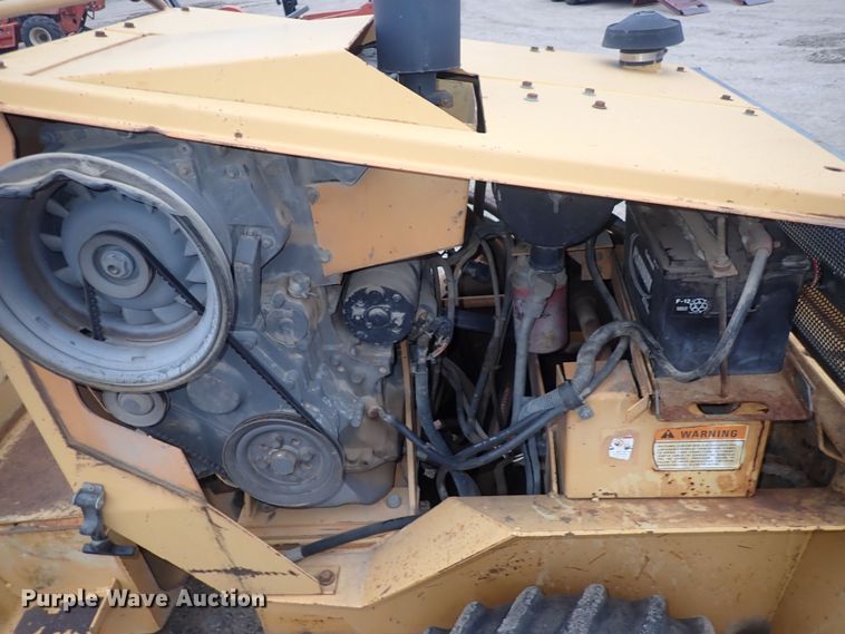 image for item DQ4886 1997 Case 360  trencher