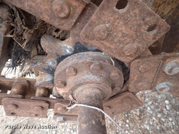 image for item DQ4886 1997 Case 360  trencher