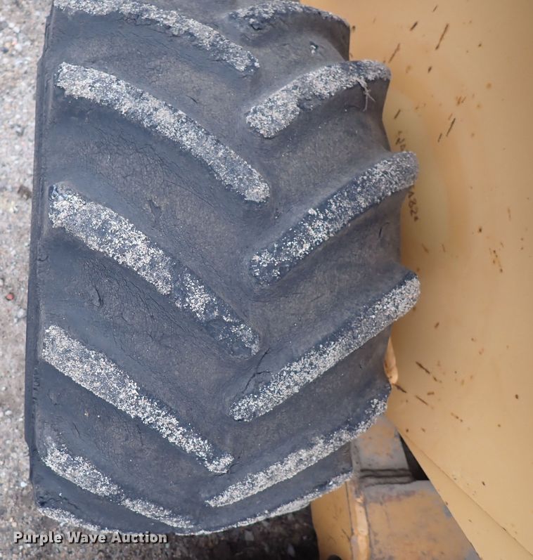 image for item DQ4886 1997 Case 360  trencher