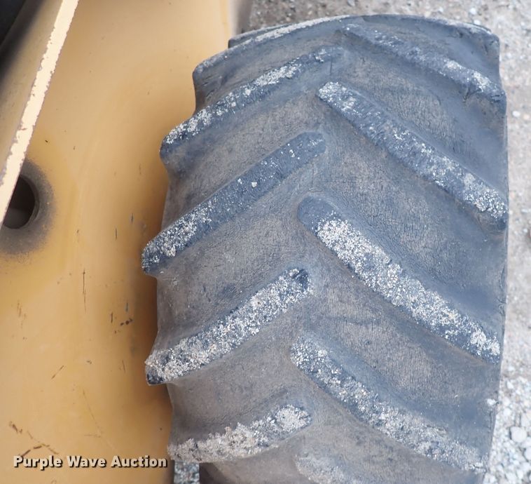 image for item DQ4886 1997 Case 360  trencher