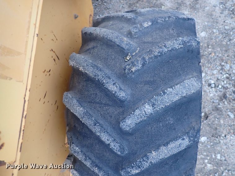 image for item DQ4886 1997 Case 360  trencher