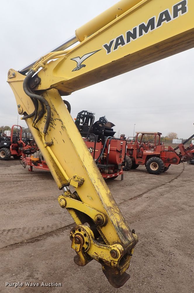 image for item DQ4887 2008 Yanmar ViO75-A  mini excavator