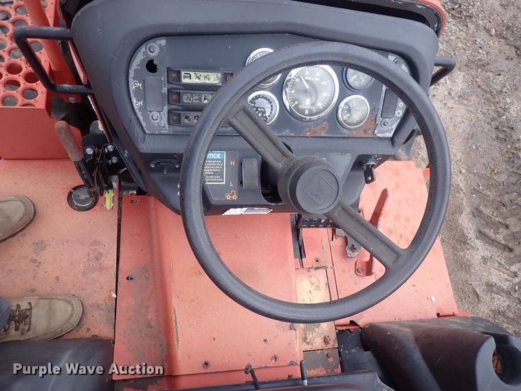 image for item DQ4889 2010 Ditch Witch RT80  trencher