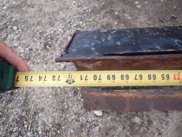 image for item DQ4889 2010 Ditch Witch RT80  trencher