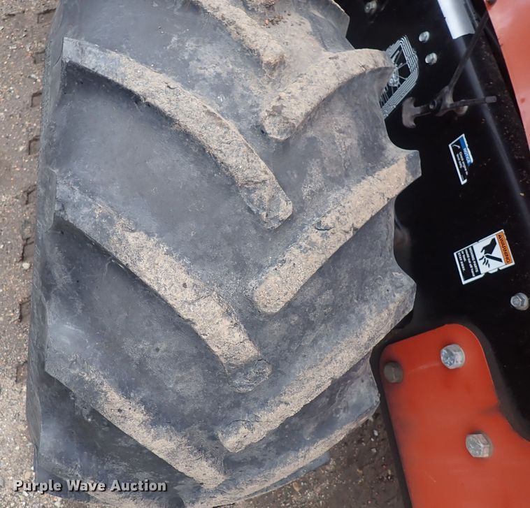 image for item DQ4889 2010 Ditch Witch RT80  trencher