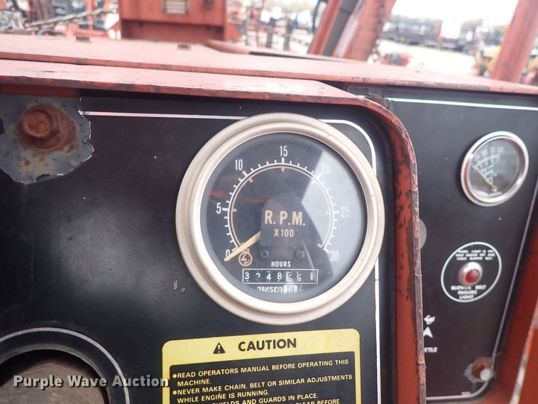 image for item DQ4890 1982 Ditch Witch 6510  trencher