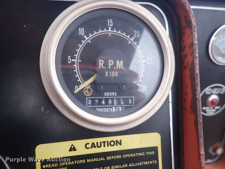 image for item DQ4890 1982 Ditch Witch 6510  trencher