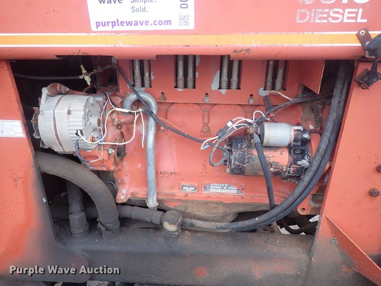 image for item DQ4890 1982 Ditch Witch 6510  trencher