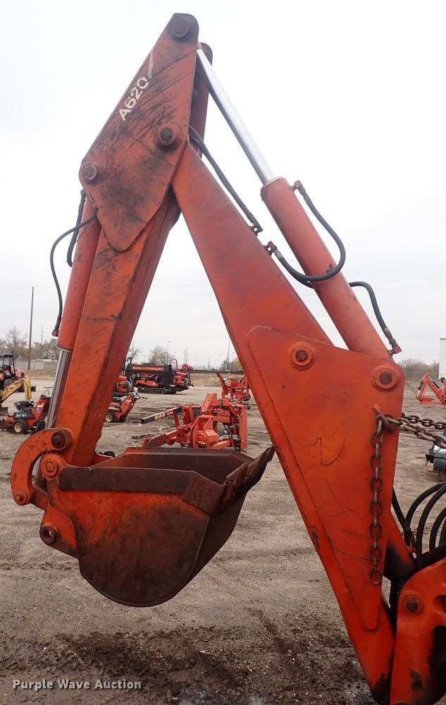 image for item DQ4890 1982 Ditch Witch 6510  trencher