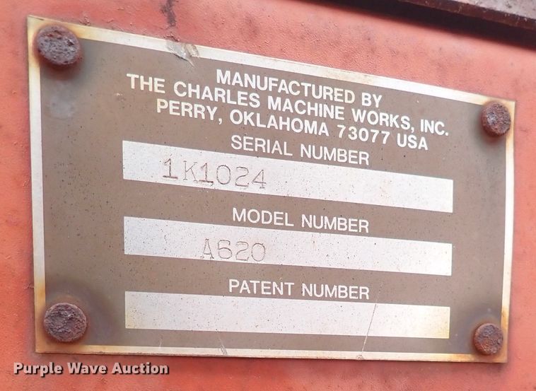 image for item DQ4890 1982 Ditch Witch 6510  trencher