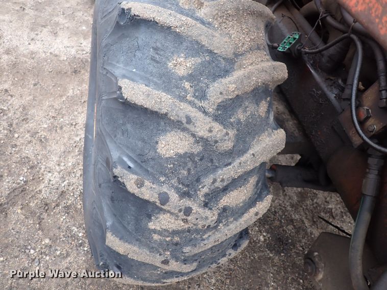 image for item DQ4890 1982 Ditch Witch 6510  trencher