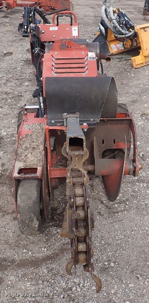 image for item DQ4891 2011 Ditch Witch RT24  trencher