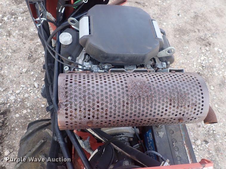 image for item DQ4891 2011 Ditch Witch RT24  trencher