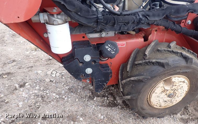 image for item DQ4891 2011 Ditch Witch RT24  trencher