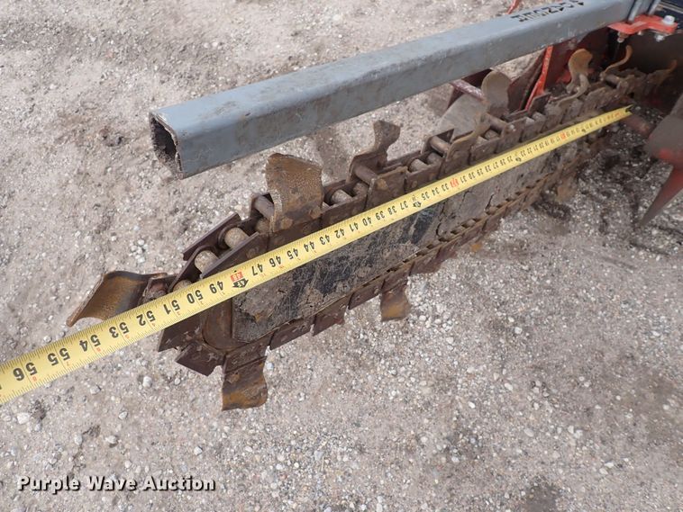 image for item DQ4891 2011 Ditch Witch RT24  trencher