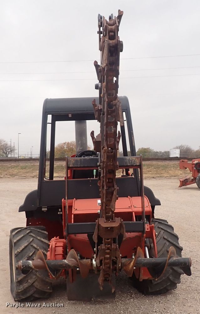 image for item DQ4892 2010 Ditch Witch RT95  trencher