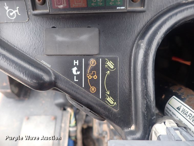 image for item DQ4892 2010 Ditch Witch RT95  trencher