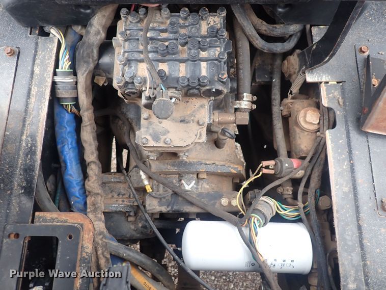 image for item DQ4892 2010 Ditch Witch RT95  trencher