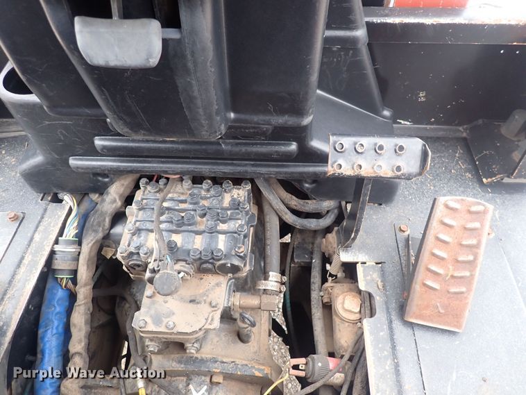 image for item DQ4892 2010 Ditch Witch RT95  trencher