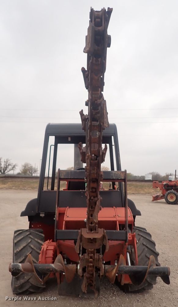 image for item DQ4892 2010 Ditch Witch RT95  trencher