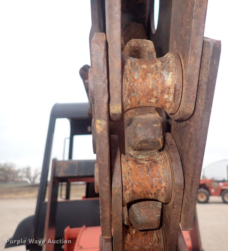 image for item DQ4892 2010 Ditch Witch RT95  trencher