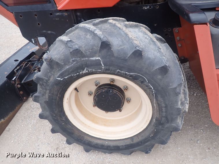 image for item DQ4892 2010 Ditch Witch RT95  trencher