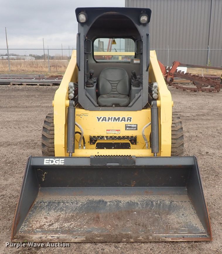 image for item DQ4893 Yanmar S270V  skid steer loader
