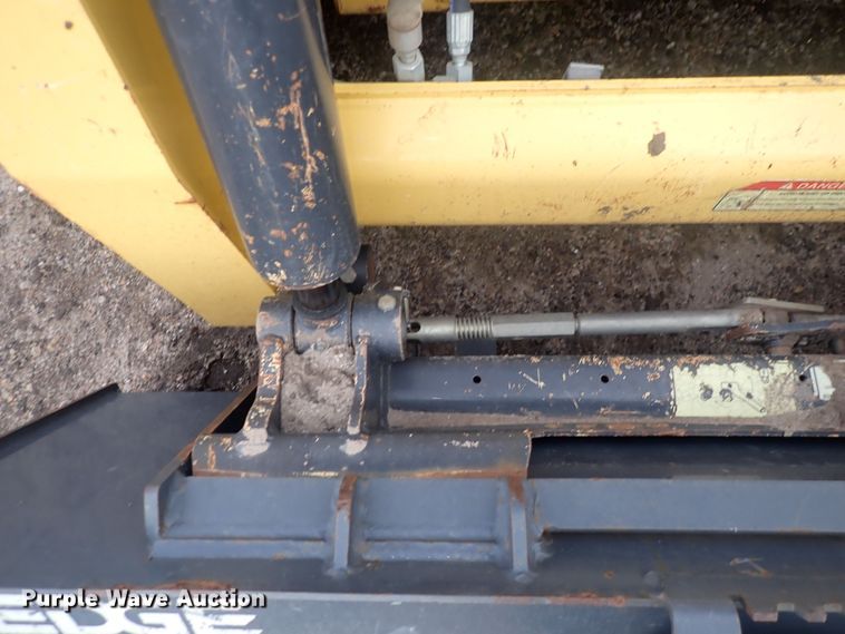 image for item DQ4893 Yanmar S270V  skid steer loader