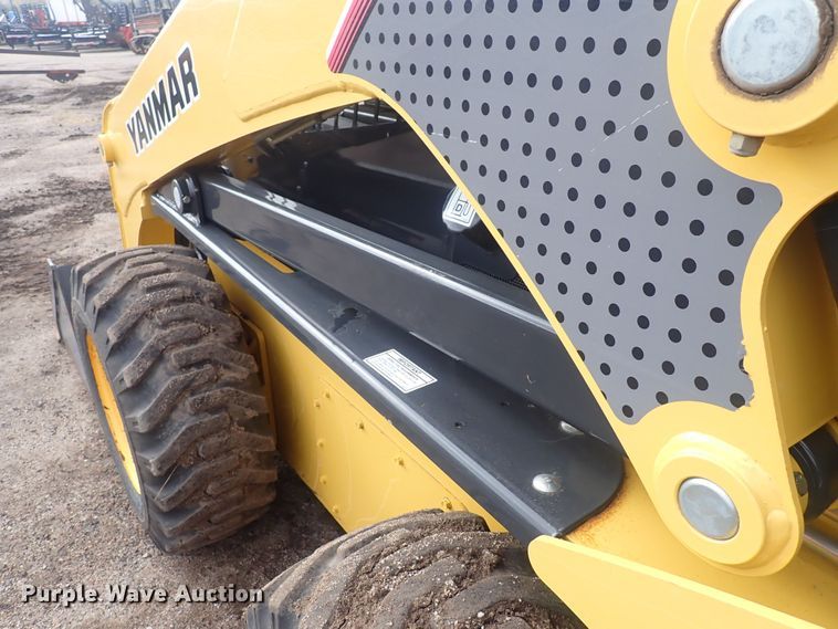 image for item DQ4893 Yanmar S270V  skid steer loader