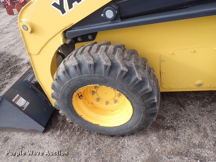 image for item DQ4893 Yanmar S270V  skid steer loader