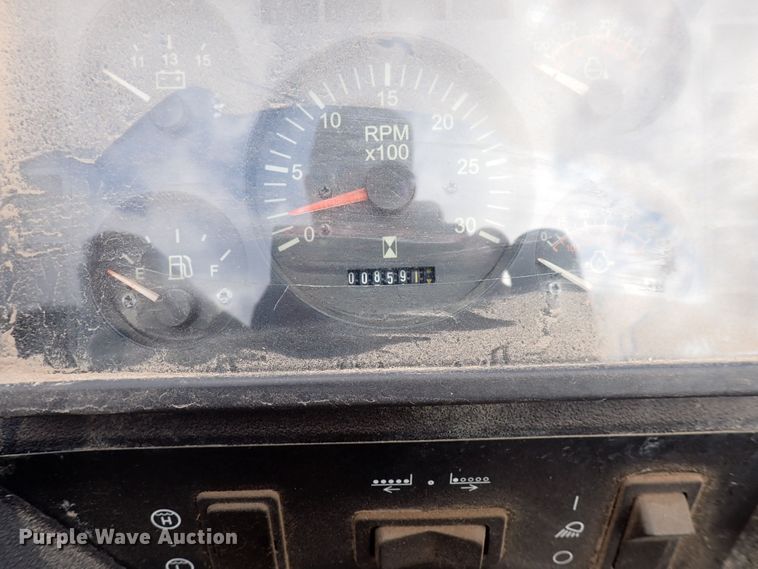 image for item DQ4894 2005 Ditch Witch JT1220 Mach 1  directional boring unit