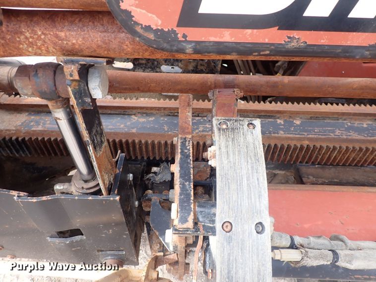 image for item DQ4894 2005 Ditch Witch JT1220 Mach 1  directional boring unit
