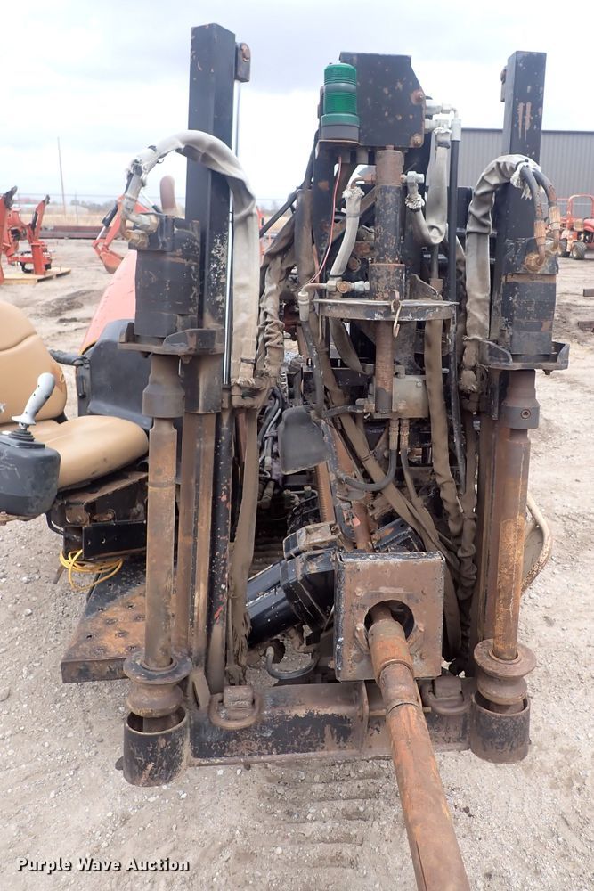 image for item DQ4894 2005 Ditch Witch JT1220 Mach 1  directional boring unit