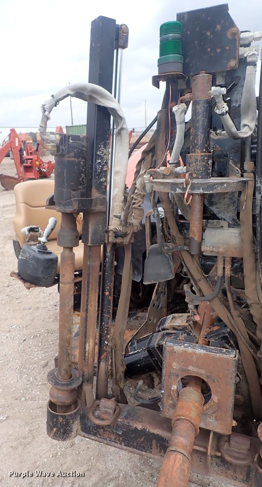 image for item DQ4894 2005 Ditch Witch JT1220 Mach 1  directional boring unit