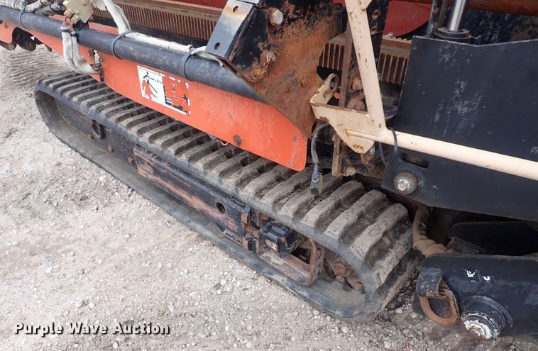image for item DQ4894 2005 Ditch Witch JT1220 Mach 1  directional boring unit