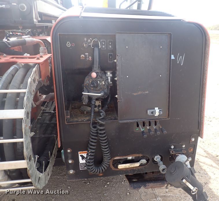 image for item DQ4895 2008 Ditch Witch JT3020 Mach 1  directional boring unit