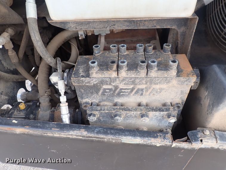 image for item DQ4895 2008 Ditch Witch JT3020 Mach 1  directional boring unit