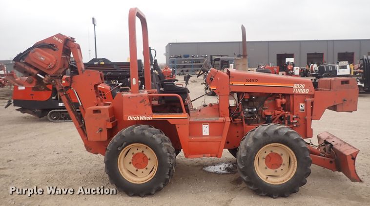 image for item DQ4897 2000 Ditch Witch 8020 Turbo  vibratory cable plow