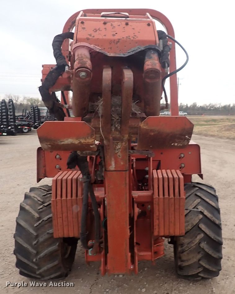 image for item DQ4897 2000 Ditch Witch 8020 Turbo  vibratory cable plow