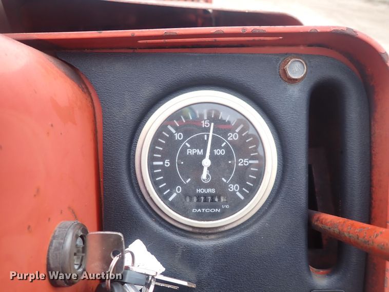 image for item DQ4897 2000 Ditch Witch 8020 Turbo  vibratory cable plow