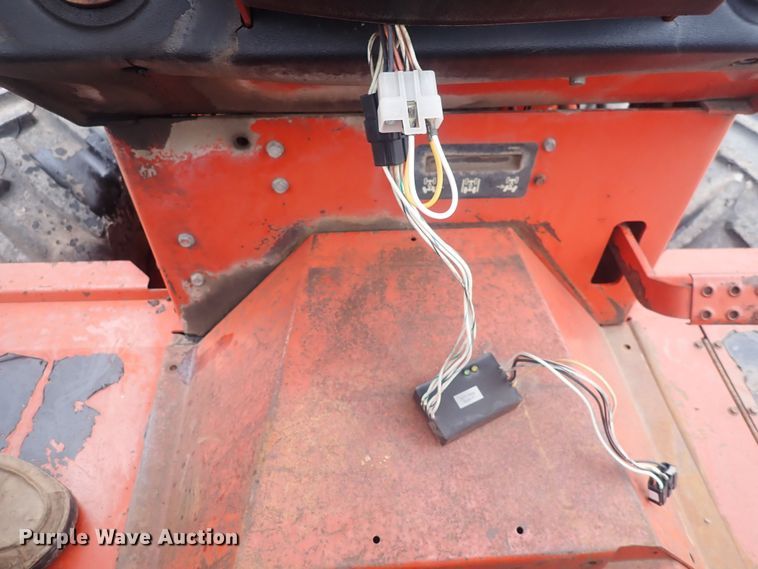 image for item DQ4897 2000 Ditch Witch 8020 Turbo  vibratory cable plow