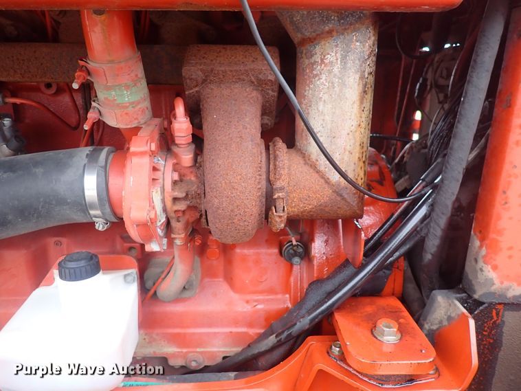 image for item DQ4897 2000 Ditch Witch 8020 Turbo  vibratory cable plow