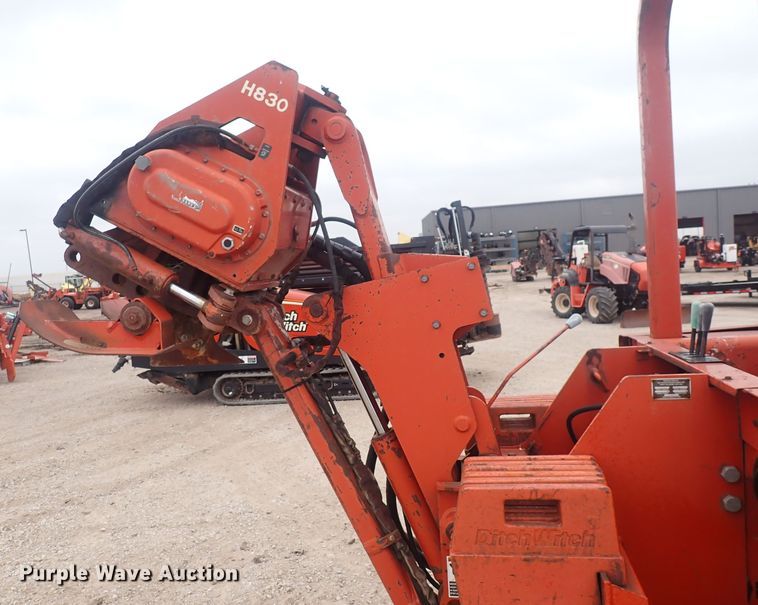 image for item DQ4897 2000 Ditch Witch 8020 Turbo  vibratory cable plow
