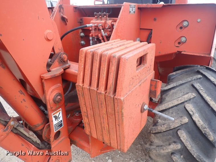 image for item DQ4897 2000 Ditch Witch 8020 Turbo  vibratory cable plow